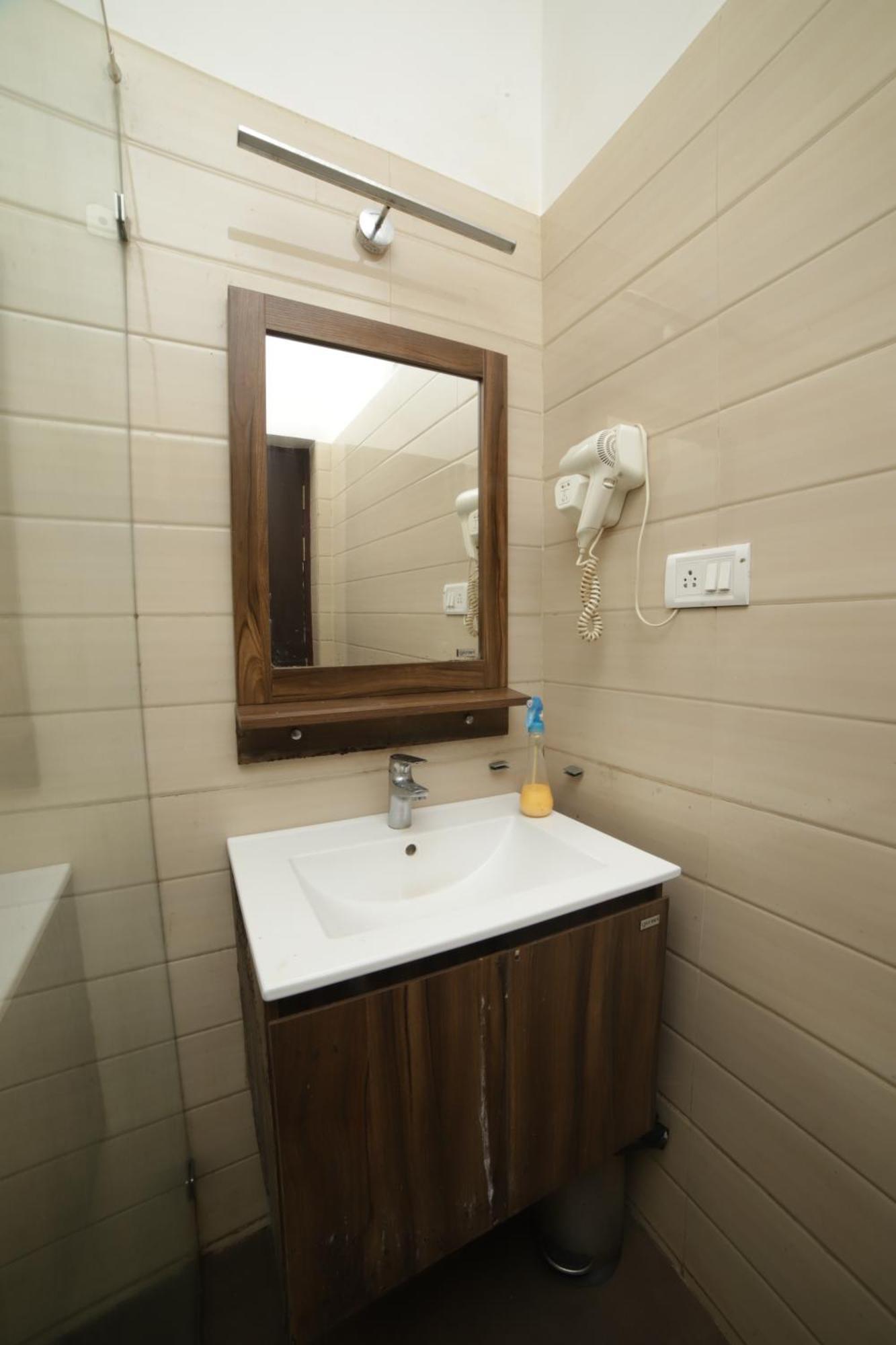 Eagle Woods Kookal Bed & Breakfast Kukkal Exterior photo